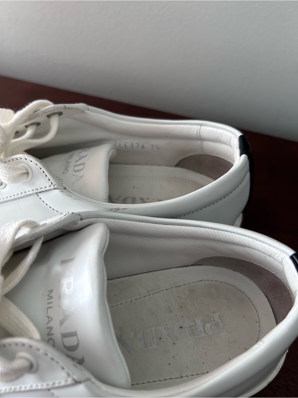 Prada shoes - Picture 3 of 5